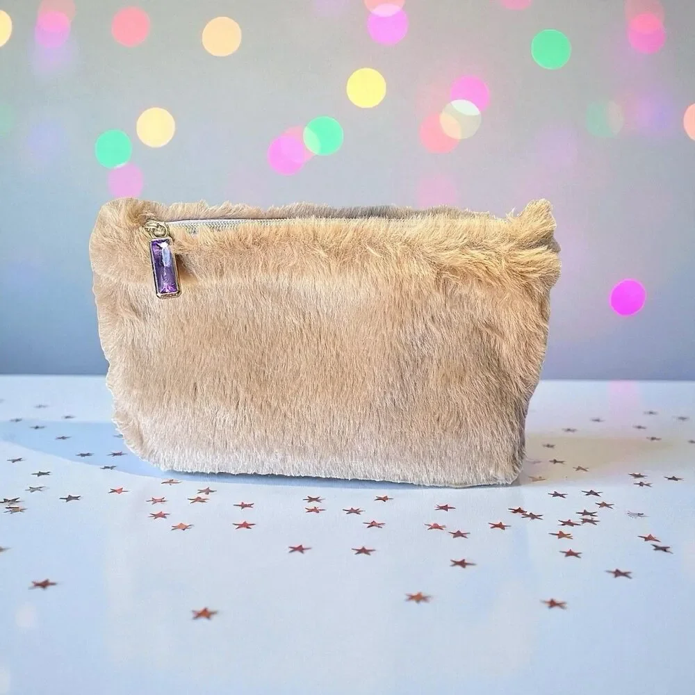 November 2025 Ipsy Glam Bag NWOB 5x7” - Bag only